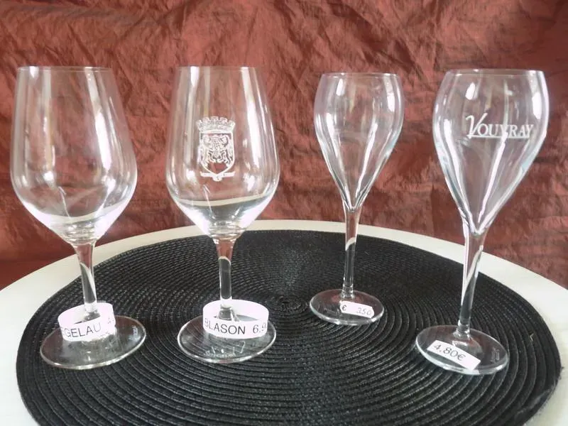 Vente de verres à Vouvray